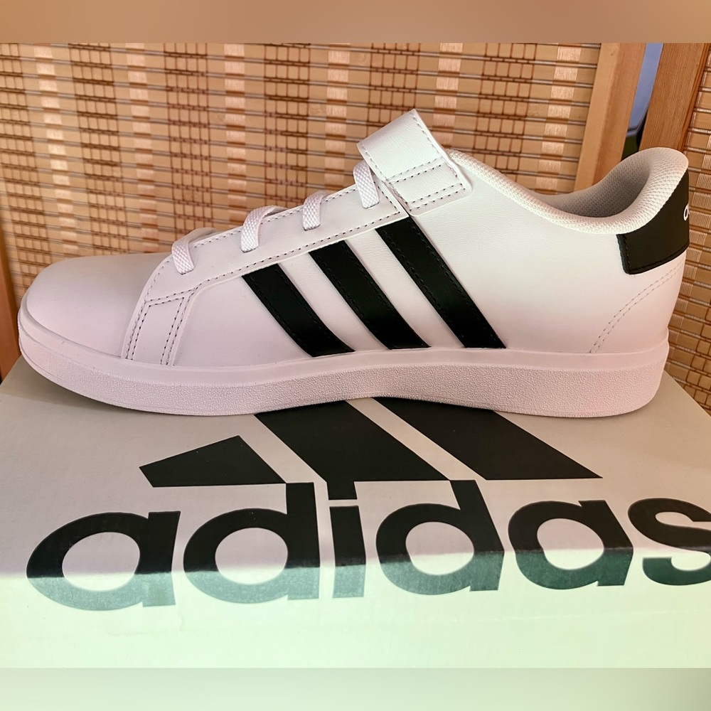 Adidas Grand Court 2.0 Sneakers - Picture 2 of 5